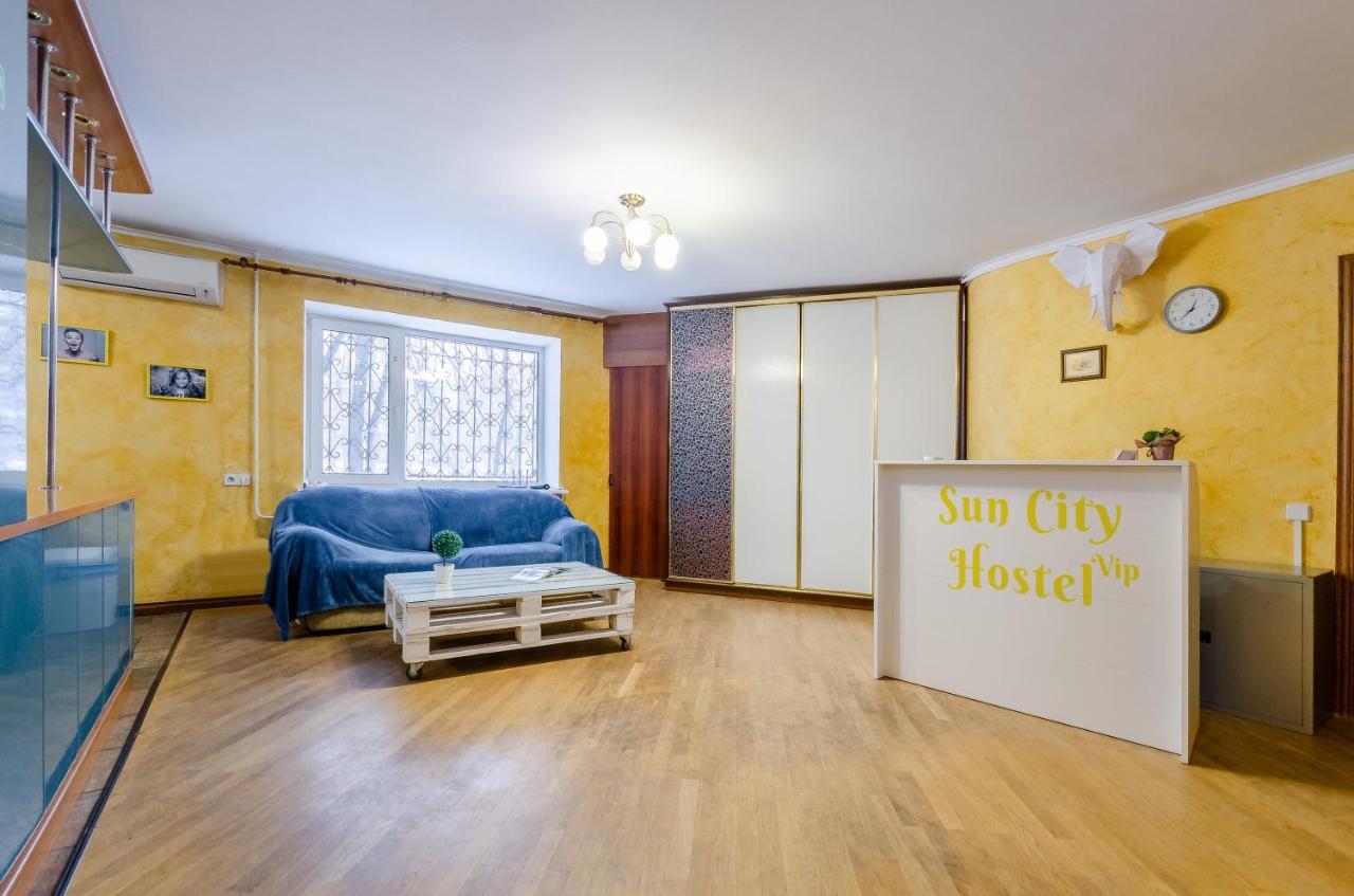 קייב Sun City Hostel 3 מראה חיצוני תמונה
